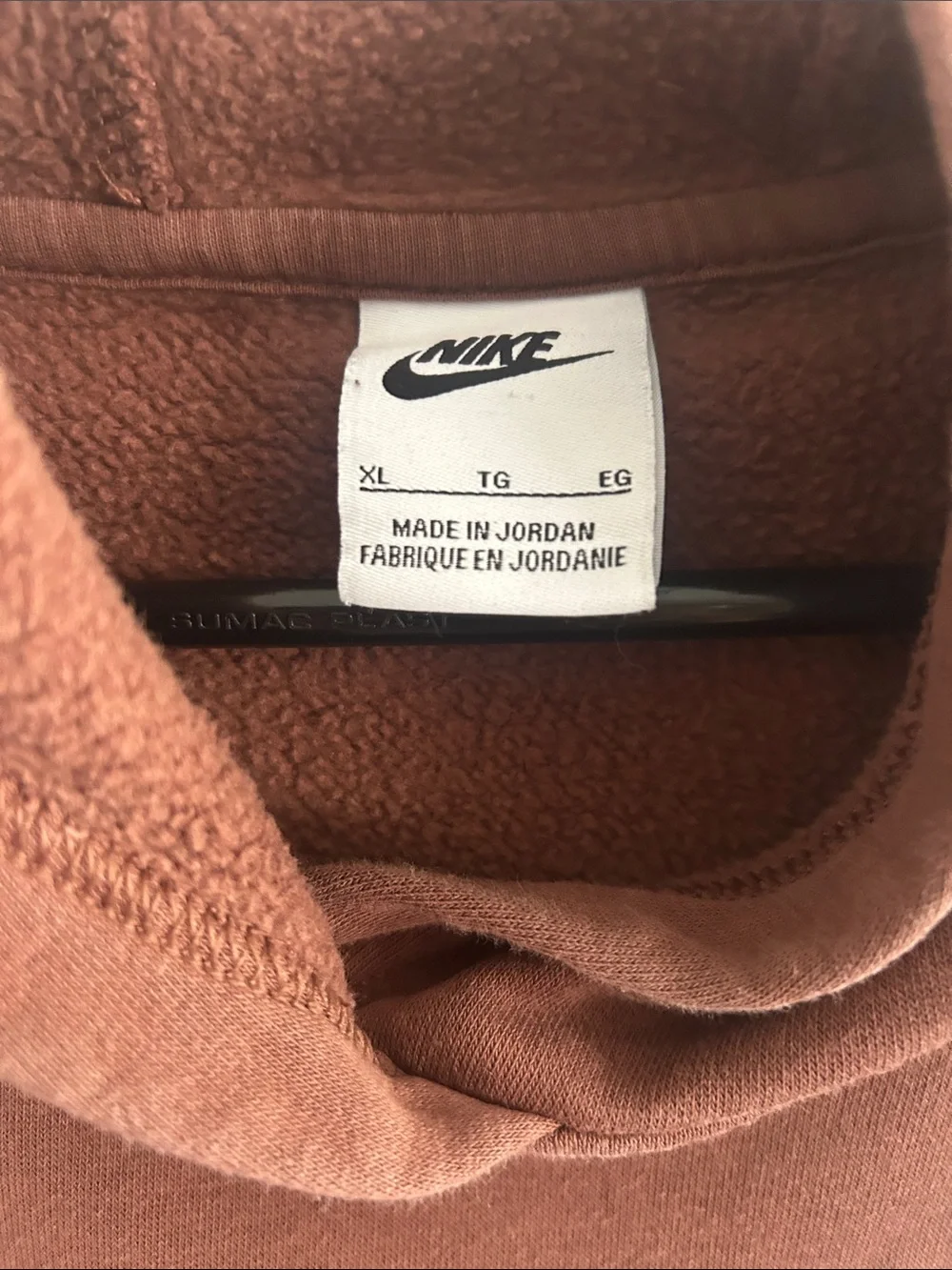NIKE BOYS RUST BROWN CREWNECK HOODIE W WHITE SWIISH SIZE
